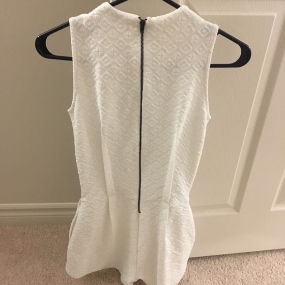 ZARA TRAFALUC PLAYSUIT - SMALL - Picture 2 of 3